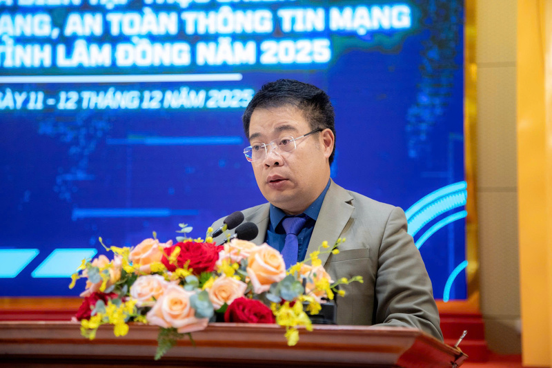 Ông Nguyễn Ngọc Phúc, Phó Chủ tịch UBND tỉnh Lâm Đồng phát biểu chỉ đạo tại Lễ khai mạc. Ảnh: ĐVCC