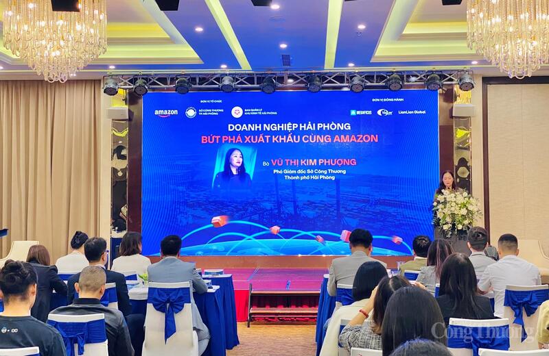Các đại biểu tham gia hội thảo