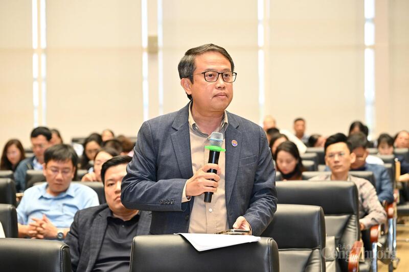 Cử tri Hải Phòng kiến nghị, đề xuất nhiều nội dung, tập trung vào các lĩnh vực y tế, giáo dục đào tạo, nông nghiệp và môi trường...