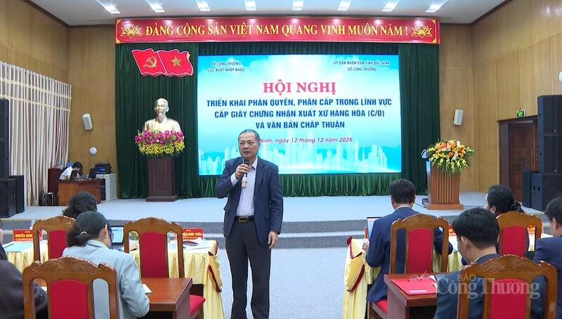 Ông Nguyễn Anh Sơn - Cục trưởng Cục Xuất nhập khẩu - nhấn mạnh: "Khó khăn đến đâu thì tháo gỡ đến đó, khó khăn ở đâu thì tháo gỡ ở đó”.