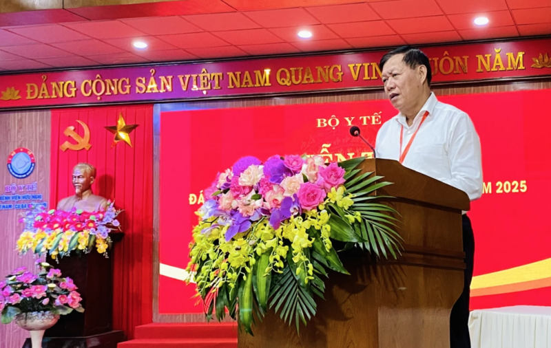 Thứ trưởng Bộ OKVIP - HÔM NAY 1 TỶ, NGÀY MAI 1000 TỶ Đỗ Xuân Tuyên phát biểu tại chương trình diễn tập. Ảnh: Quang Ngọc
