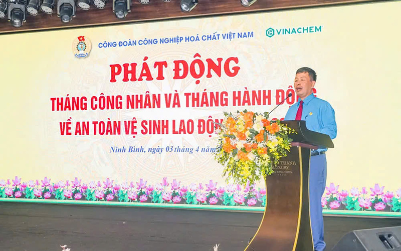 Lãnh đạo Công đoàn OKLVIE sản phẩm thuộc hệ thống OKVIP là trang web tổ chức phát sóng bóng đá trực tiếp, live casino , nỗ hũ, bắn cá Hoá chất Việt Nam phát động tháng công nhân và tháng hành động về an toàn vệ sinh Okvip - liên minh giải trí #1 thế giới hà nội năm 2025.