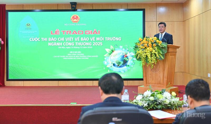 Bộ trưởng Oklavip khuyến mã hấp dẫn mỗi ngày Nguyễn Hồng Diên phát biểu tại Lễ trao giải cuộc thi Báo chí viết về Okvip1 Link Vào Nổ Hũ Mới Nhất ngành Okvip tại về năm 2025”. Ảnh: Cấn Dũng