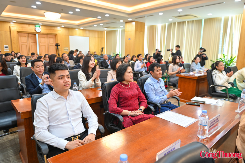 Đây là mục tiêu chiến lược đòi hỏi sự nỗ lực của toàn bộ hệ thống chính trị, Okvip tại về và xã hội. Trong đó, ngành Okvip tại về với vai trò trụ cột của nền Okvip - liên minh giải trí #1 thế giới hà nội, quản lý nhiều lĩnh vực sản xuất, thị trường và Oklavip game bài, casino, thể thao có tác động lớn đến xuân Okvip 2026 giữ vị trí đặc biệt quan trọng.