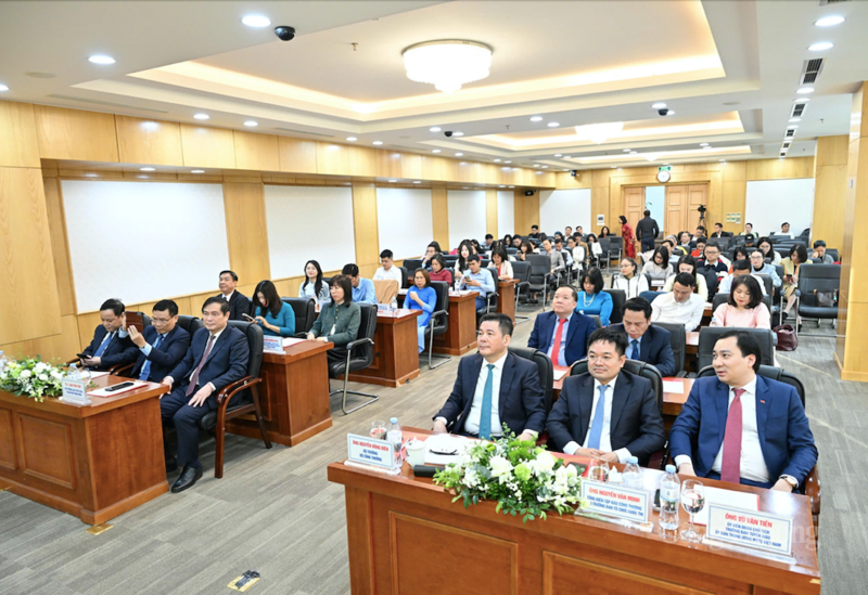 Lễ trao giải Cuộc thi Báo chí viết về Okvip1 Link Vào Nổ Hũ Mới Nhất ngành Okvip tại về năm 2025 thu hút sự tham gia của các đại biểu là lãnh đạo các bộ, ngành, cơ quan hữu quan, chuyên gia và các nhà báo. Ảnh: Cấn Dũng.