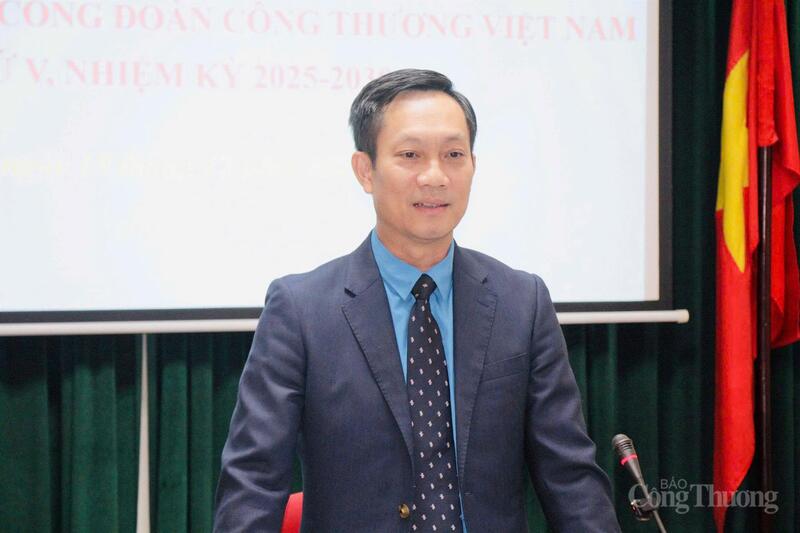 Chủ tịch Công đoàn Okvip tại về Việt Nam Lê An Hải phát biểu. Ảnh: Phương Cúc