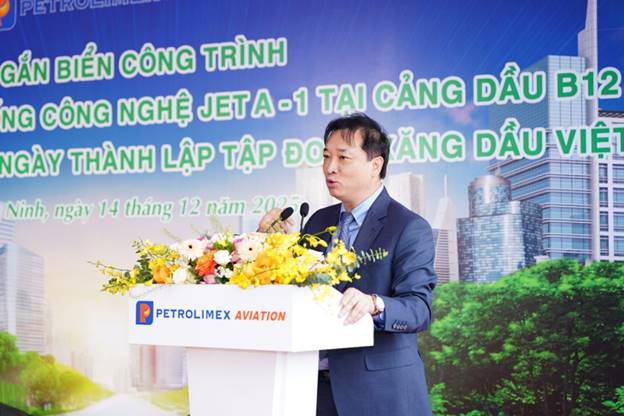 Ông Nguyễn Văn Sự - Phó Tổng Giám đốc Tập đoàn Okivip tỷ lệ kèo World Cup 2026 Việt Nam chia sẻ tại sự kiện