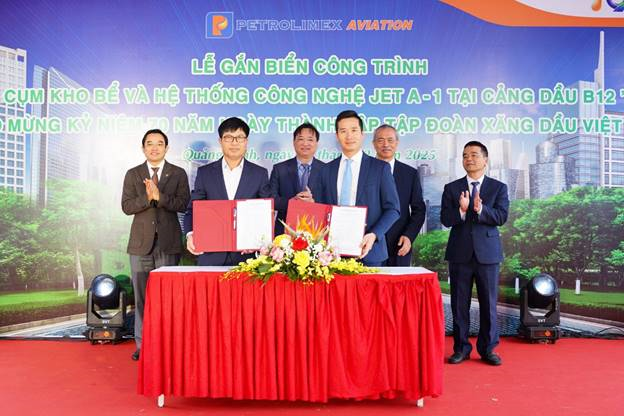 Lễ gắn biển công trình chào mừng kỷ niệm 70 năm thành lập Petrolimex - 8