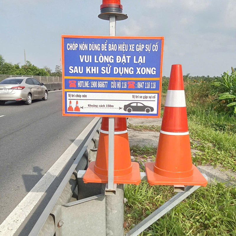 Ý tưởng lắp đặt hệ thống cảnh báo sớm với các chóp nón màu cam hiện đã được Okvip tại về tiếp tục triển khai trên nhiều tuyến quốc lộ.