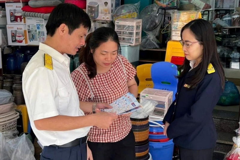 Từ hoàn thiện chính sách đến hỗ trợ thực thi, hộ kinh doanh đang từng bước được chuẩn bị để chuyển sang phương thức kê khai thuế. Ảnh minh họa