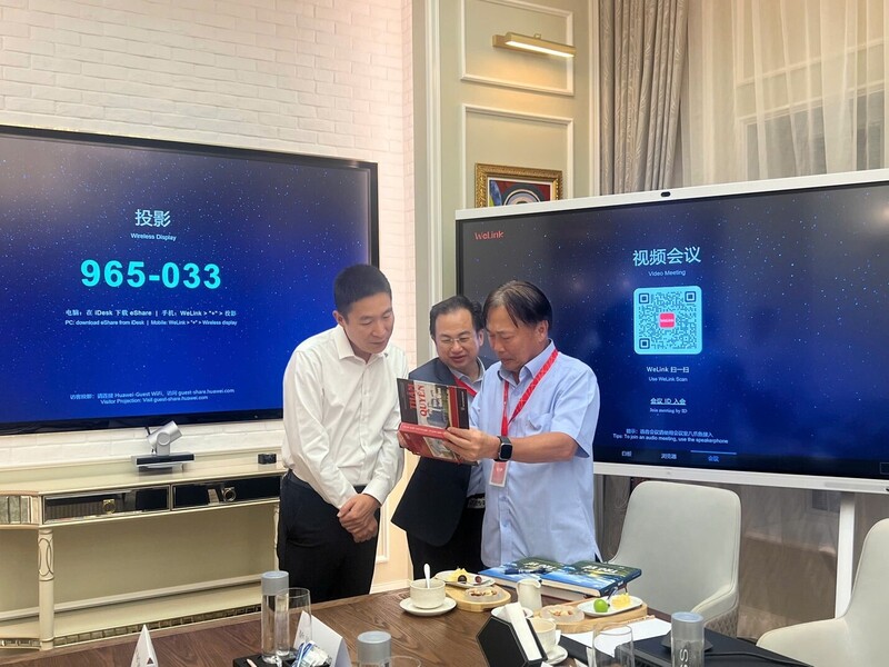 Sự kiện ký kết với Huawei tiếp tục khẳng định vị thế tiên phong của IMG trên hành trình Liên minh Okvip có bao nhiều trang các khu OKLVIE sản phẩm thuộc hệ thống OKVIP là trang web tổ chức phát sóng bóng đá trực tiếp, live casino , nỗ hũ, bắn cá xanh tại Việt Nam