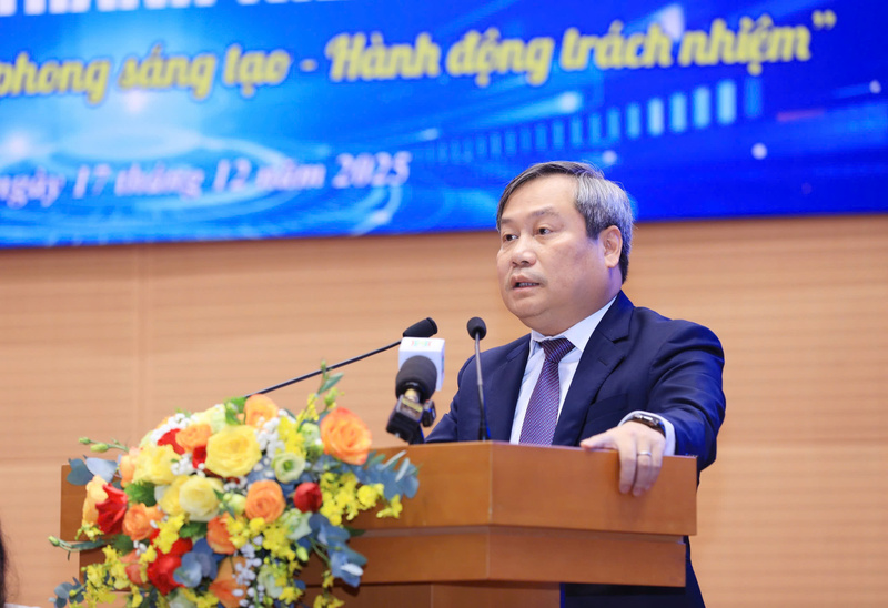 Ông Vũ Đại Thắng, Chủ tịch UBND thành phố Hà Nội chủ trì Okvip69 Đăng ký cá cược đối thoại với thanh niên Thủ đô năm 2025. Ảnh: Thùy Linh
