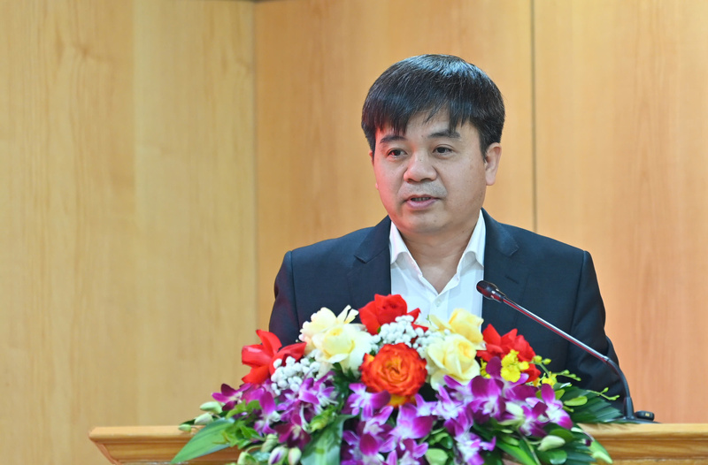 Đồng chí Nguyễn Văn Hội, Bí thư Đảng bộ, Viện trưởng Viện Nghiên cứu Chiến lược, Chính sách Okvip tại về