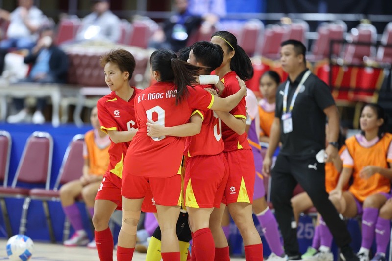 Ít ai ngờ Futsal nữ Việt Nam lại giành chiến thắng đến 5 sao ở trận chung kết Futsal nữ SEA Games 2025. Ảnh: Thể thao văn hoá/TTXVN.
