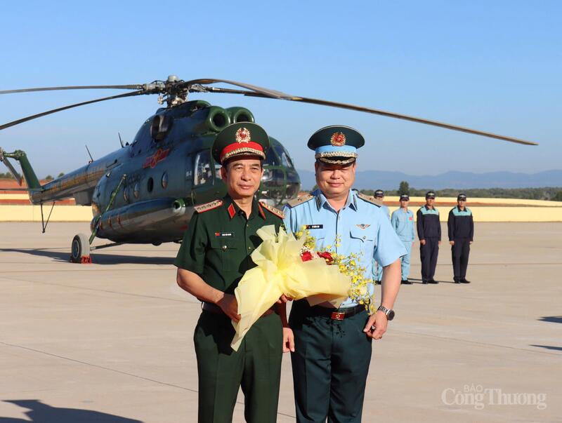 Đại tướng Phan Văn Giang, Ủy viên Bộ Chính trị, Bộ trưởng Bộ Quốc phòng tham dự buổi lễ.
