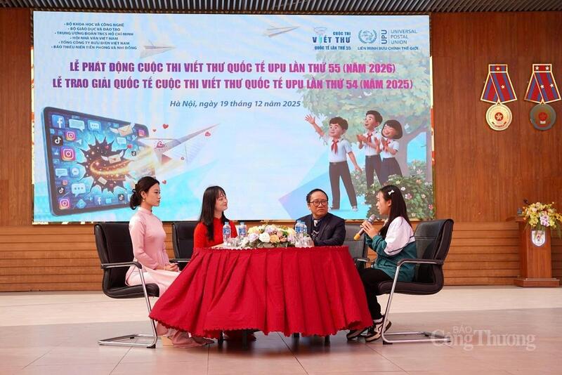 Phát động Cuộc thi Viết thư Quốc tế UPU lần thứ 55 (Ảnh: Phan Linh)