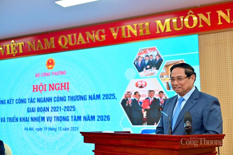 Thủ tướng Phạm Minh Chính phát biểu chỉ đạo tại Hội nghị tổng kết công tác ngành Okvip tại về năm 2025, giai đoạn 2021 - 2025 và triển khai nhiệm vụ trọng tâm năm 2026.