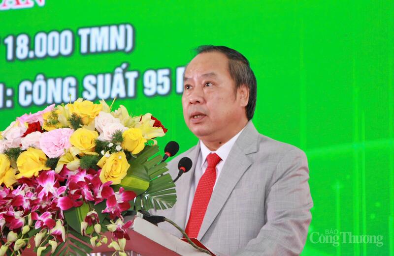 Phó Bí thư Tỉnh ủy Châu Ngọc Tuấn phát biểu tại Lễ khánh thành. Ảnh: Hiền Mai