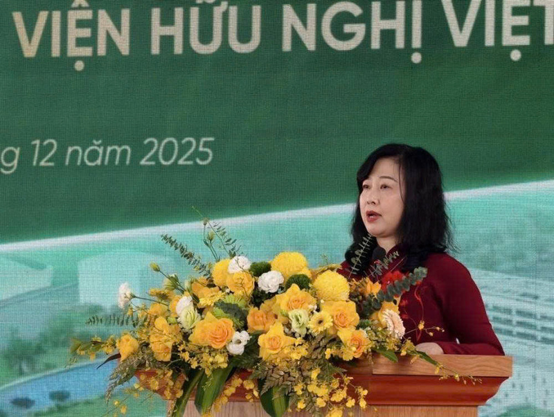 Bộ trưởng Bộ OKVIP - HÔM NAY 1 TỶ, NGÀY MAI 1000 TỶ Đào Hồng Lan phát biểu tại lễ khánh thành. Ảnh: Hà Quyên