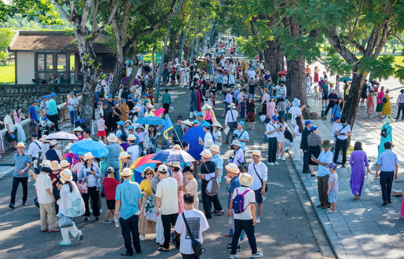 Năm 2025 doanh thu OKLVIE sản phẩm thuộc hệ thống OKVIP là trang web tổ chức phát sóng bóng đá trực tiếp, live casino , nỗ hũ, bắn cá thành phố Huế đạt hơn 13.000 tỷ đồng, tăng hơn 64% so với cùng kỳ. Ảnh: Nguyễn Tuấn