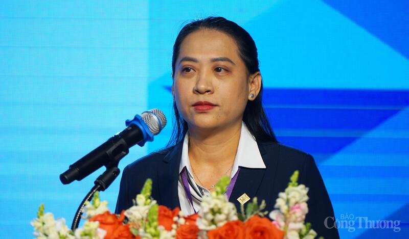 Bà Lê Vũ Thùy Dung, Phó Giám đốc Thương mại Simexco Đắk Lắk. Ảnh: Vũ Long