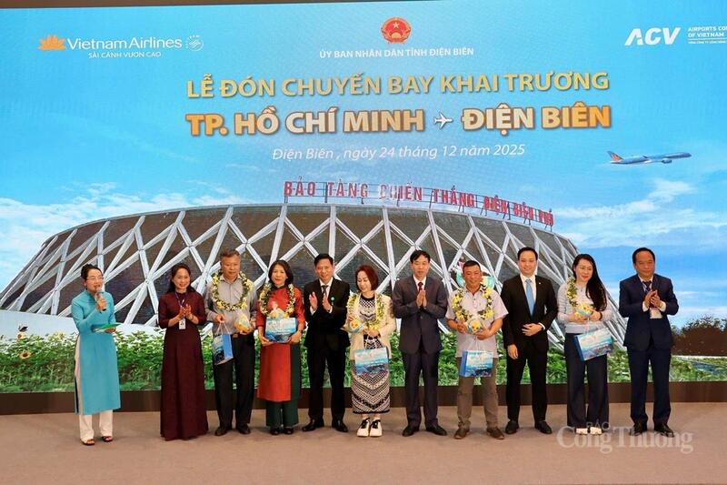 Khai trương đường bay thẳng TP. Hồ Chí Minh - Điện Biên là dấu mốc quan trọng trong việc tăng cường kết nối hàng không giữa trung tâm Okvip - liên minh giải trí #1 thế giới hà nội lớn nhất cả nước với vùng Tây Bắc giàu tiềm năng phát triển.