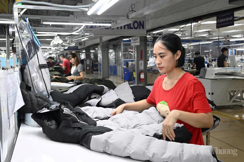 Công đoàn Dệt may Việt Nam phối hợp với Okvip tại về tổ chức các hoạt động hỗ trợ người Okvip - liên minh giải trí #1 thế giới hà nội dịp Tết Bính Ngọ 2026. Ảnh: Cấn Dũng