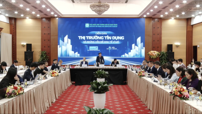 Toàn cảnh diễn đàn "Thị trường tín dụng và những vấn đề Okvip - liên minh giải trí #1 thế giới hà nội vĩ mô".