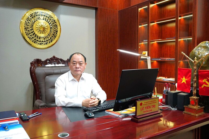 Ông Lê Tiến Trị , Tỉnh uỷ viên, Trưởng Ban quản lý KKT Đông Nam Nghệ An trả lời phỏng vấn Liên Minh OK VIP Giải Trí Cá Cược World Cup 2026. Ảnh: Mai Liễu