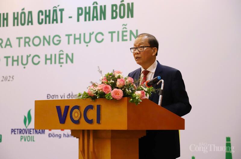 Ông Hoàng Quang Phòng - Phó Chủ tịch VCCI phát biểu tại hội thảo. Ảnh: NH