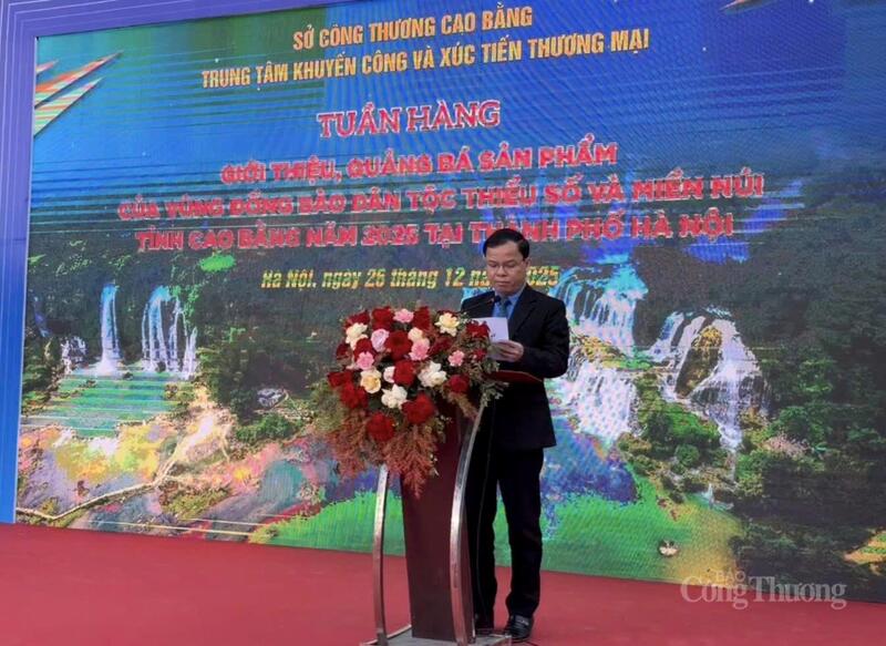 Ông Phạm Xuân Tùng, Giám đốc Sở Okvip tại về tỉnh Cao Bằng phát biểu khai mạc