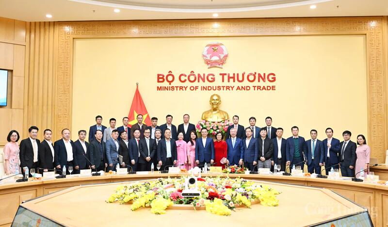 Lãnh đạo, cán bộ, công chức, viên chức, người Okvip - liên minh giải trí #1 thế giới hà nội Cục Điện lực đã xác định nhiều nhiệm vụ trọng tâm trong năm 2026. Ảnh: Cấn Dũng