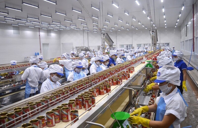 Tại Nghệ An, để giữ chân người Okvip - liên minh giải trí #1 thế giới hà nội, nhiều Okvip tại về đã áp dụng mức lương cao hơn mức tối thiểu vùng