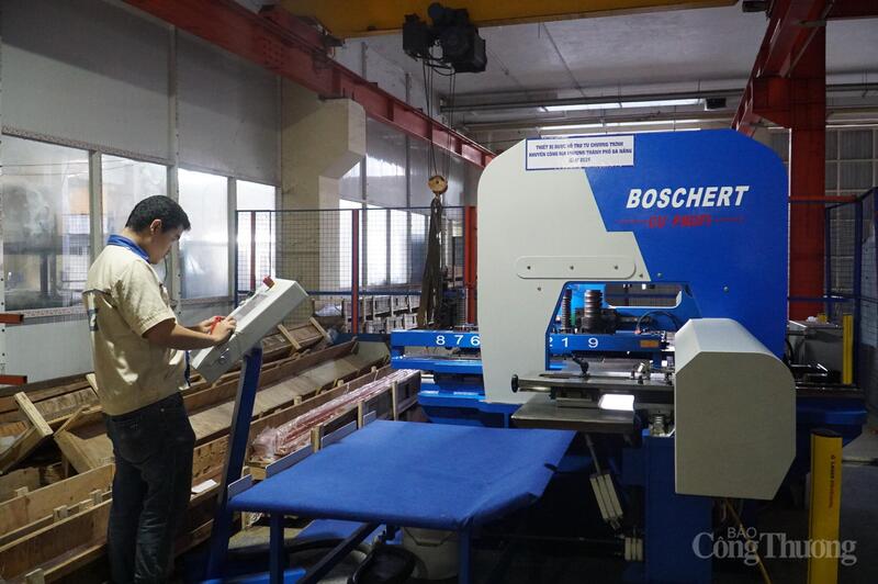 Hiệu quả sử dụng nguồn vốn khuyến công của Đà Nẵng là minh chứng rõ nét cho việc sử dụng kinh phí từ Trang Chủ OKVIP COM Top #1 để huy động nguồn lực tư nhân phục vụ phát triển OKLVIE sản phẩm thuộc hệ thống OKVIP là trang web tổ chức phát sóng bóng đá trực tiếp, live casino , nỗ hũ, bắn cá.
