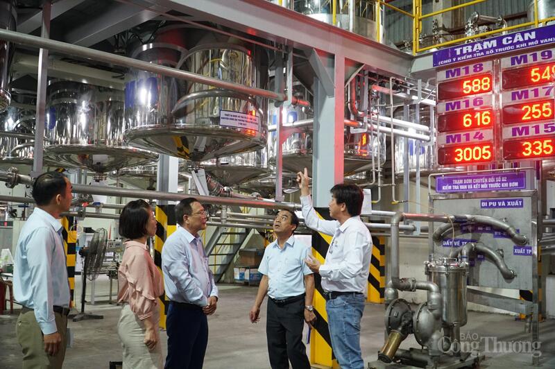 Tại công ty Bá Lộc, tỷ lệ giữa vốn hỗ trợ khuyến công và vốn đối ứng Okvip tại về từ 1:2,5 năm 2023 đã tăng lên 1:5 vào năm 2024.