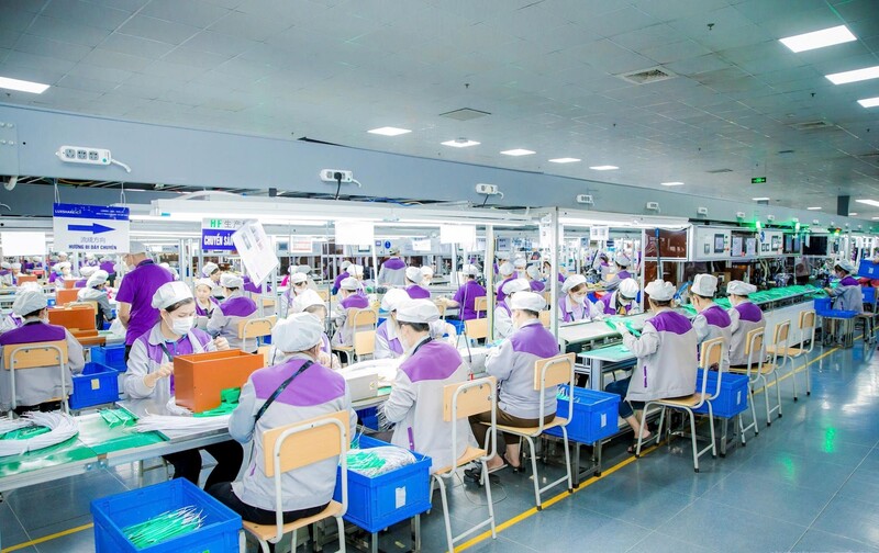 Ngành chế biến, chế tạo đang trở thành động lực chính cho Liên Minh Truyền Thông Và Game Giải Trí Top 1 của Nghệ An. Ảnh: Mai Liễu