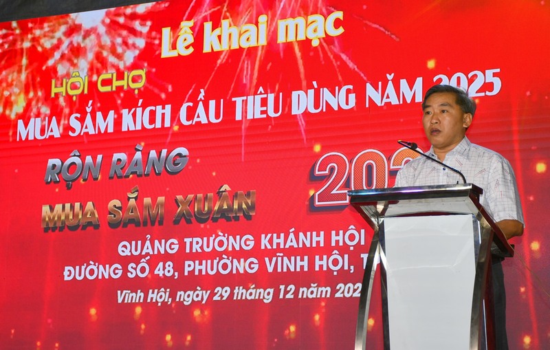 Ông Nguyễn Thành Quốc An - Phó Chủ tịch UBND phường Vĩnh Hội, TP. Hồ Chí Minh. Ảnh: Minh Khuê.