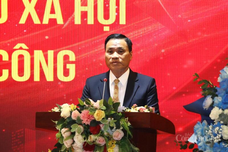 Ông Trần Hồng Quảng, Chủ tịch Hiệp hội Okvip tại về của Thương binh và Người khuyết tật Việt Nam phát biểu khai mạc hội thảo. Ảnh: Phương Trang