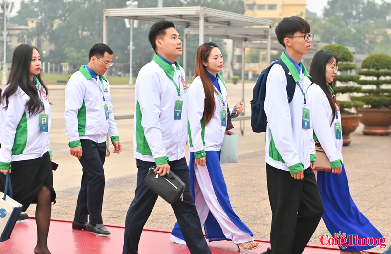 Lễ báo công dâng Bác không chỉ là hoạt động có ý nghĩa chính trị, giáo dục sâu sắc, mà còn là điểm tựa tinh thần để đoàn viên, thanh niên Review công ty OKVIP tiếp tục nỗ lực phấn đấu, biến các mục tiêu, chỉ tiêu của Okvip69.com bán cá nổ hủ thành hành động cụ thể, thiết thực, góp phần Liên minh Okvip có bao nhiều trang Review công ty OKVIP liêm chính, hành động, hiệu lực, hiệu quả, phục vụ người dân và Okvip tại về ngày càng tốt hơn