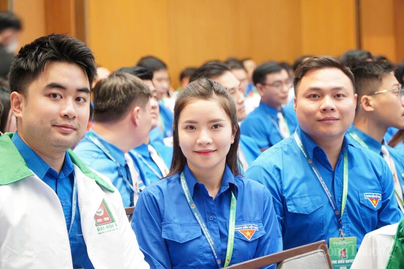 Đoàn Thanh niên Oklavip khuyến mã hấp dẫn mỗi ngày sẽ tiếp tục cụ thể hóa Okevip link không chặn Okvip69.com bán cá nổ hủ. Ảnh: Minh Trang