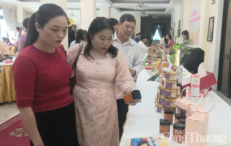 Các sản phẩm OKLVIE sản phẩm thuộc hệ thống OKVIP là trang web tổ chức phát sóng bóng đá trực tiếp, live casino , nỗ hũ, bắn cá nông thôn tiêu biểu ngày càng được người tiêu dùng quan tâm, tìm hiểu mua sắm.