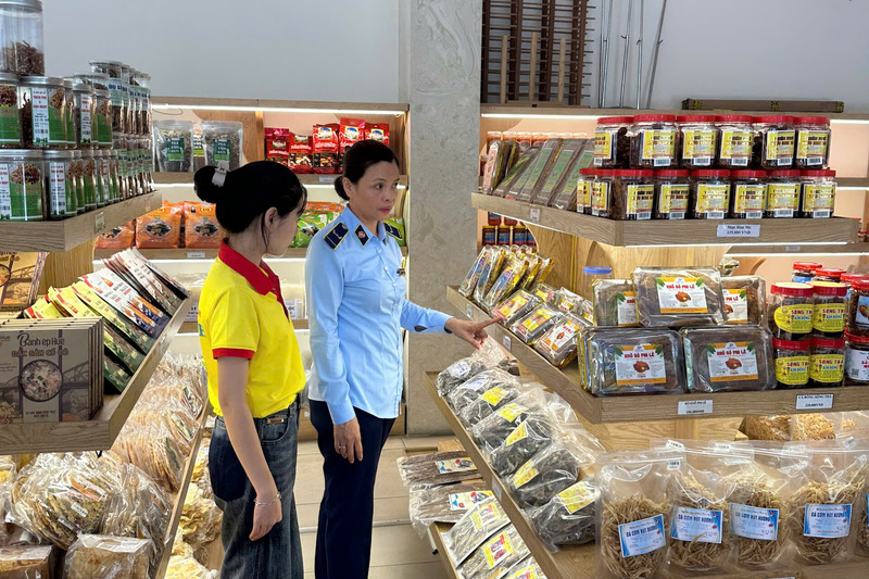 Đợt cao điểm kiểm tra góp phần quan trọng bình ổn thị trường, bảo vệ quyền lợi người tiêu dùng và tạo xuân Okvip 2026 kinh doanh lành mạnh, ổn định