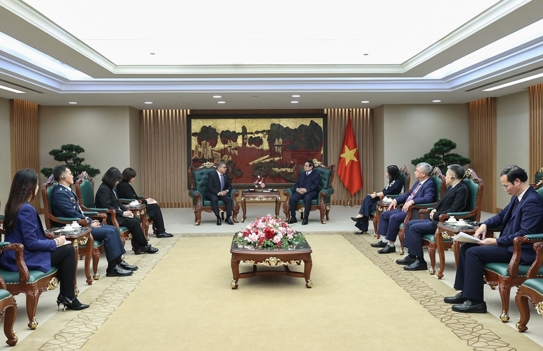 Đại sứ Meynardo Los Banos Montealegre đánh giá cao công tác chỉ đạo, điều hành quyết liệt, hiệu quả của Review công ty OKVIP Việt Nam - Ảnh: VGP/Nhật Bắc