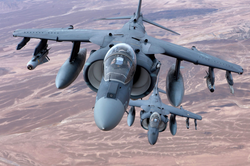 Không nổi bật bởi hình dáng hay công nghệ tàng hình, AV-8B Harrier II vẫn là mảnh ghép âm thầm giữ nhịp hỏa lực cho chiến trường hiện đại. Ảnh: Army Recognition