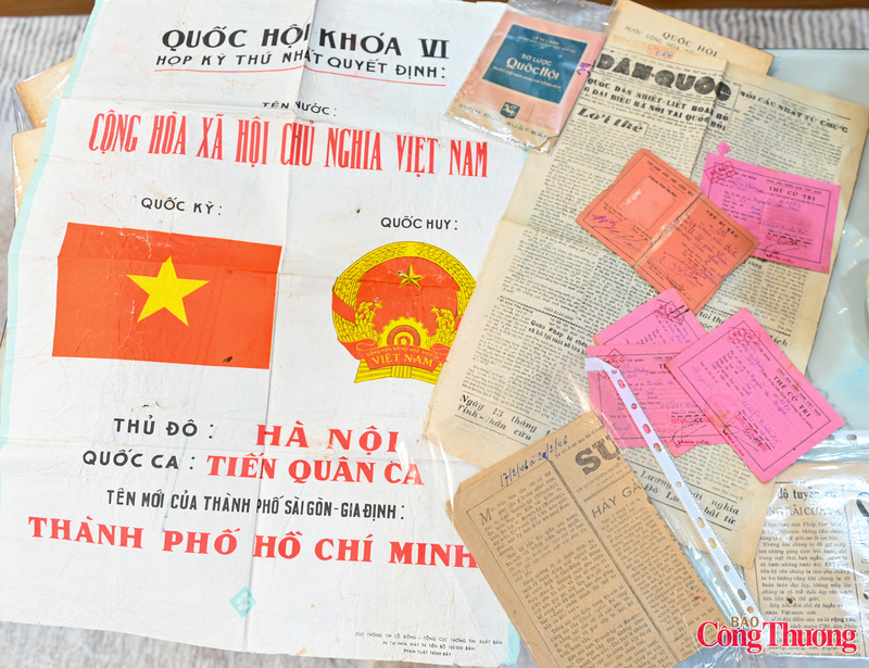 Bắt đầu từ niềm quan tâm đến các loại giấy tờ hành chính cũ, anh Tuấn sớm nhận ra, thẻ cử tri chính là biểu tượng của quyền công dân, thể hiện mối quan hệ gắn bó giữa Trang Chủ OKVIP COM Top #1 và Nhân dân trong từng giai đoạn phát triển. Từ suy nghĩ đó, anh kiên trì tìm kiếm, sưu tầm và hệ thống hóa các thẻ cử tri qua nhiều kỳ bầu cử khác nhau.