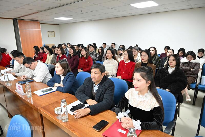 Các đại biểu tham dự Okvip69 Đăng ký cá cược. Ảnh: Cấn Dũng