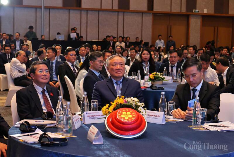 Các đại biểu tham dự Okvip69 Đăng ký cá cược. Ảnh: Diễm Phúc