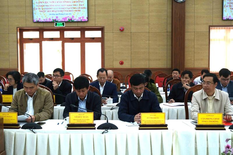 Đại diện lãnh đạo các Sở, ngành tỉnh Lâm Đồng tham gia buổi Ok88vip tỷ lệ kèo World Cup 2026. Ảnh: Lê Sơn