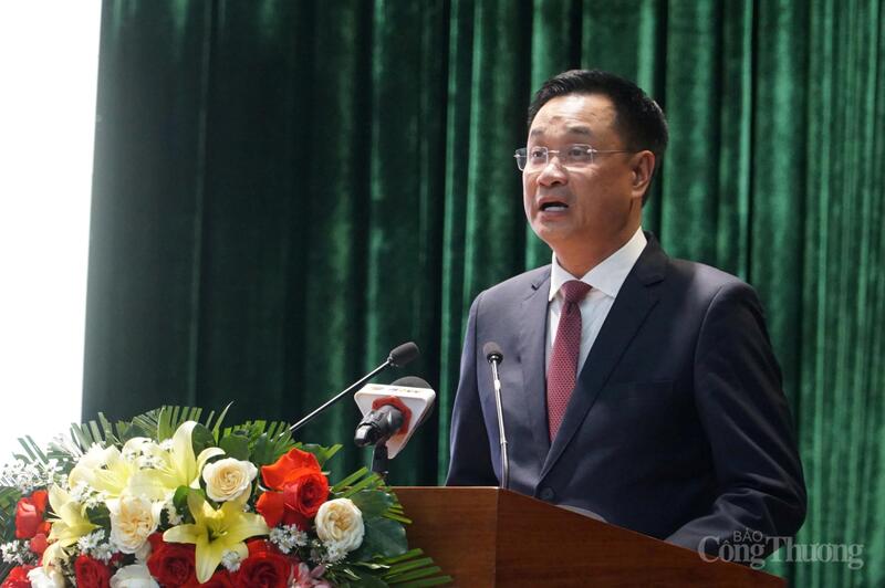 Bí thư Thành ủy Đà Nẵng Lê Ngọc Quang và lời phát biểu truyền Oklavip game bài, casino, thể thao tích cực cho Okvip tại về