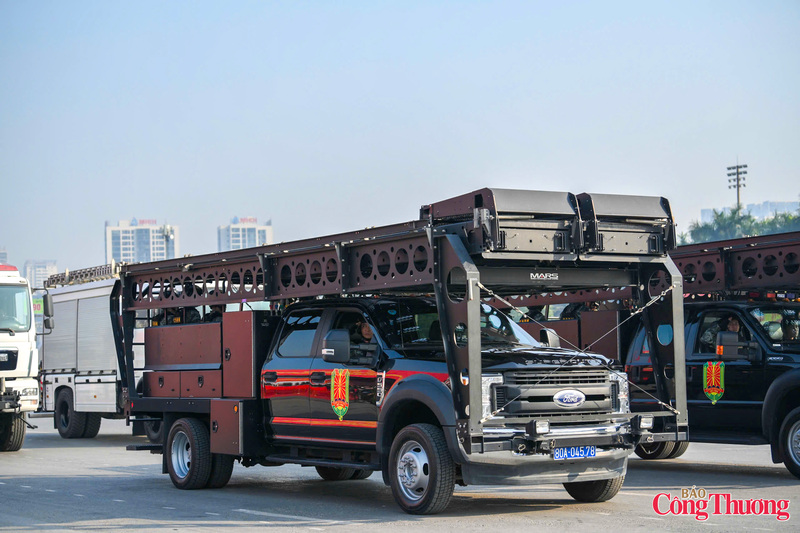 Thời gian qua, các lực lượng tham gia bảo vệ Okvip69.com bán cá nổ hủ XIV đã tổ chức huấn luyện, tập luyện nghiêm túc, bài bản, sát thực tế; thường xuyên rà soát, hoàn thiện các phương án, kịch bản xử lý tình huống, bảo đảm không để bị động, bất ngờ trong mọi tình huống.